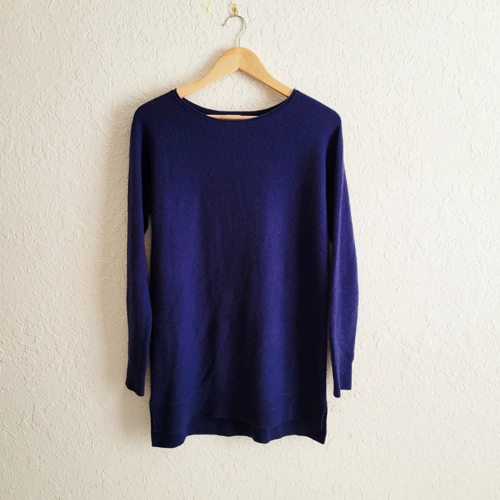 Halogen Cashmere Blend navy blue top